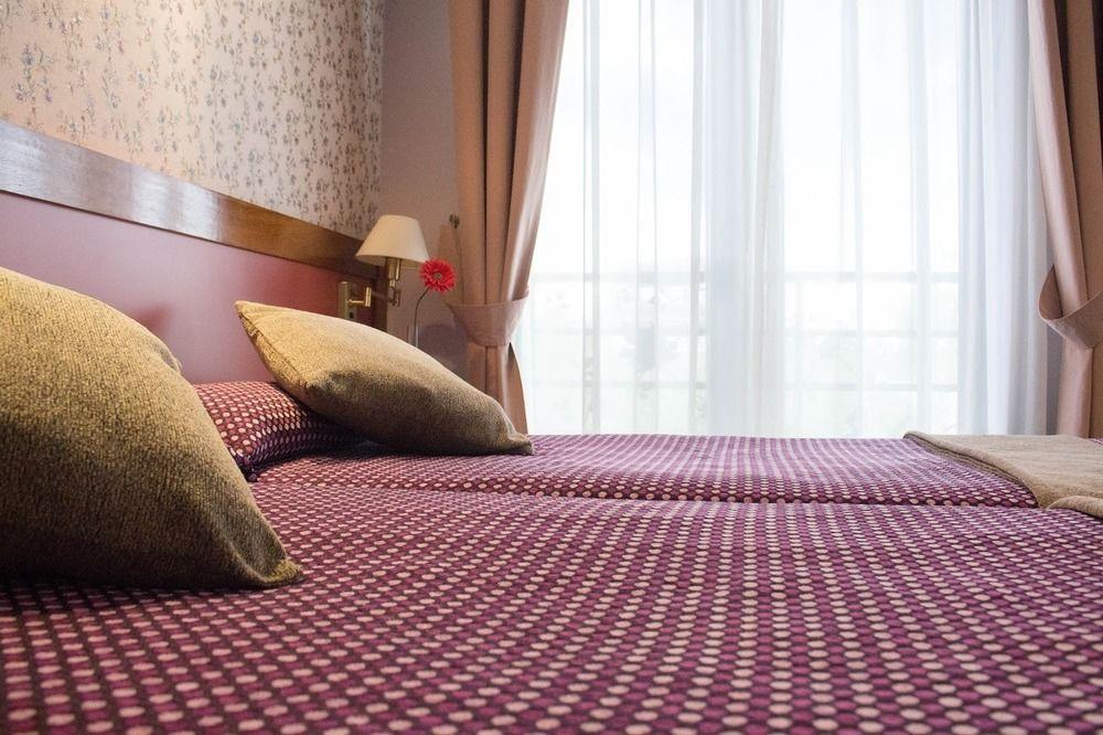 Hotel Jardin De อารันเควซ ภายนอก รูปภาพ