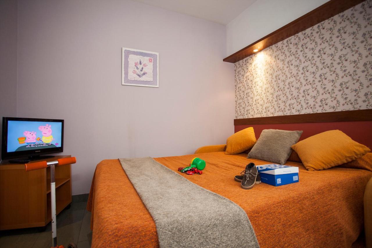 Hotel Jardin De อารันเควซ ภายนอก รูปภาพ